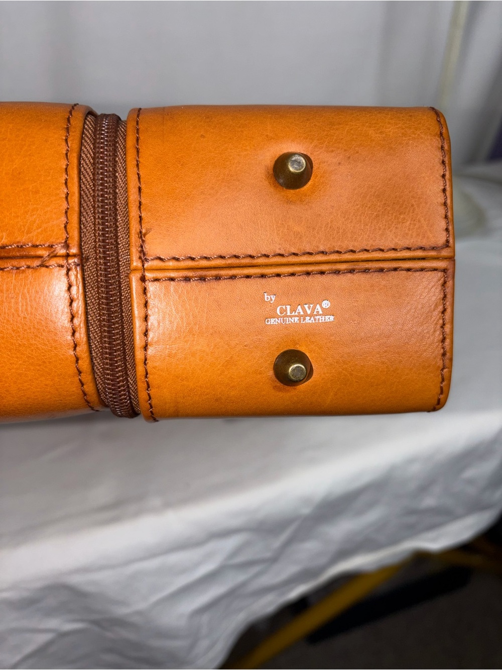 Clava Leather Two Bottle Wine Carrier - Tan - Picture 7 of 16